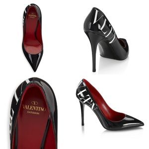 Authentic Classic Valentino pumps